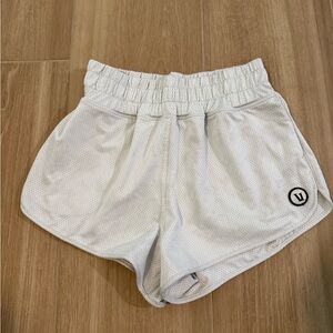 Vuori Women's Shorts size S